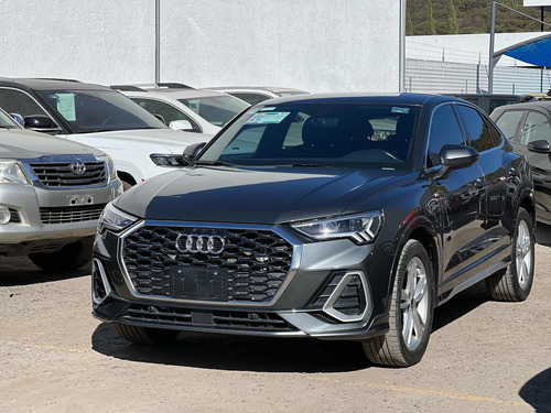 Audi Q3 2.0 Sportback 40 Tfsi S-line 220hp Dsg