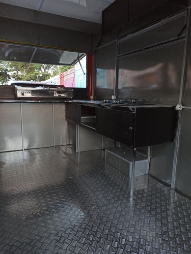 Imagem 3 de 12 de Gp Trucks