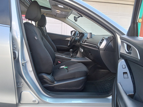Mazda 3 2017 Version S