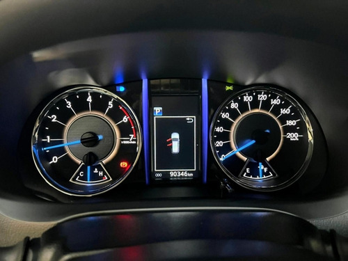 Toyota Hilux SW4 2.7 SRV 7 LUGARES 4X2 16V FLEX 4P AUTOMÁTICO
