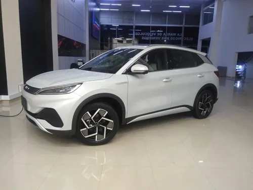 Yuan Plus Lux 2025