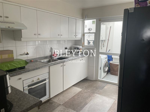 Casa En Venta En Los Almendros Reñaca