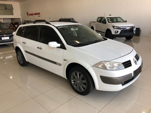 Renault Mégane Grand Tour Dynamique 1.6 16v Hi-flex, Isz7h04