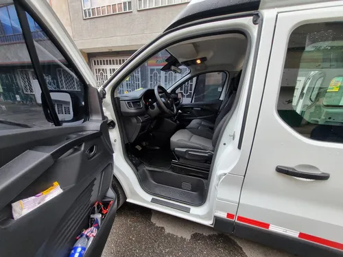 Renault Trafic 1.6 L2H2 Techo Alto Carga