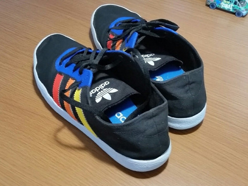Tenis adidas Originals Ease Roland Tr-808 Usado
