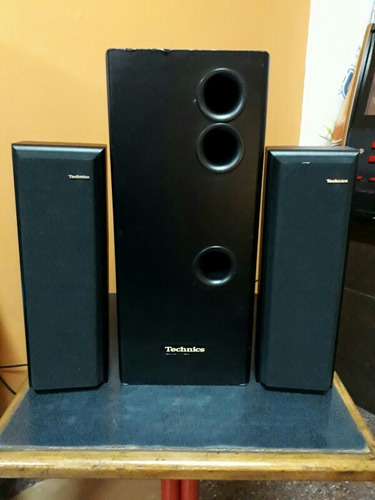 Technics Sistema De Parlantes Con Sub Woofer 260 Wats