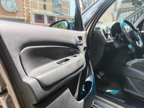 Citroën C3 Aircross 1600CC MT AA
