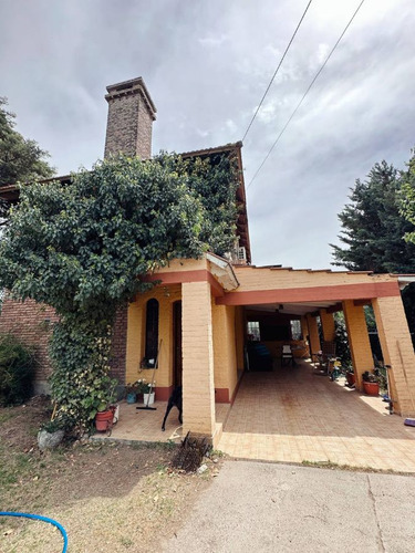 Casa En Venta De 3 Dormitorios C/ Cochera En Villa Buenos Aires