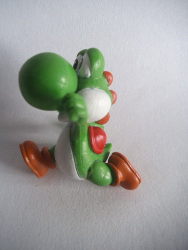 Yoshi Super Mario Bros Nintendo 02