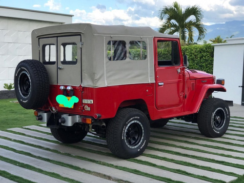 Toyota Fj40 1982