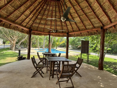 Terreno En Venta En Paseo De La Selva, Cancún
