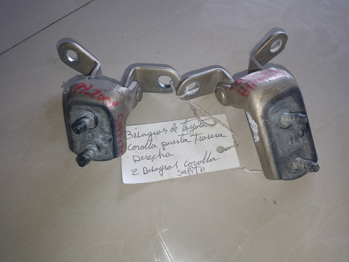 Bisagras De Puerta Trasera Derecha De Toyota Corolla 99/2002