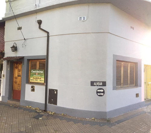 Venta - Cómodo Departamento Monoambiente En Hermoso Barrio - Sin Expensas - Planta Baja !!!