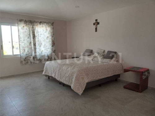 Casa En Venta - Metepec, Atlixco