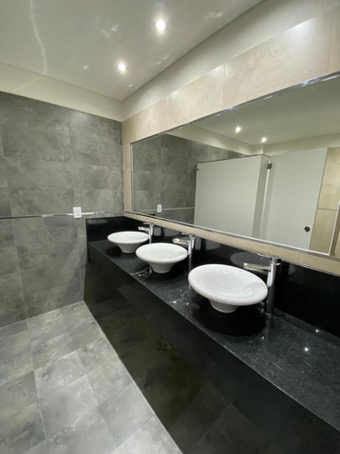 Oficina A Estrenar 55 M² C/ Cochera - Centro (moreno)