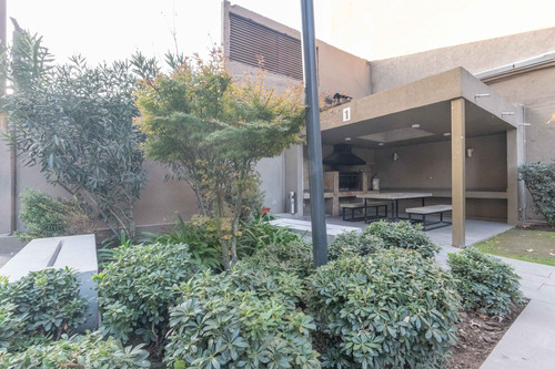 Edificio Santa Elena (1 Est. 1 Bod.) Vista Oriente Piso 9