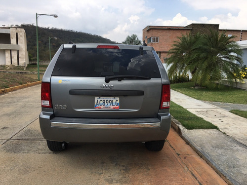 Jeep Grand Cherokee 2011
