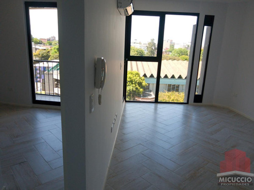 Imagen 13 de 18 de Departamento En Venta, Tapia De Cruz 1382 3° 306, Belén De Escobar