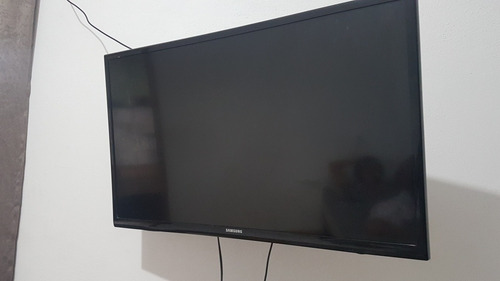Imagem 1 de 1 de Televisao Semi Nova