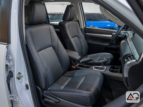 Toyota Hilux 2.8 Tdi Srx Plus Cab. Dupla 4X4 Aut. 4P