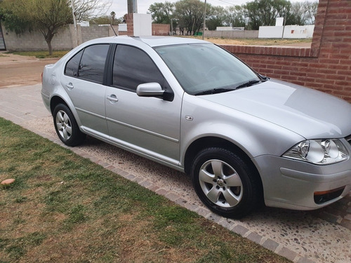 Volkswagen Bora 2.0 Trendline 115cv 2014