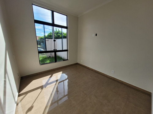 Casa Com Laje 2 Suítes