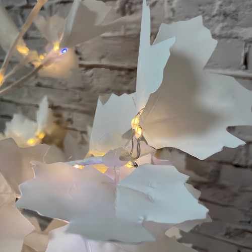 Arbol Blanco Hojas Calido Con Destellos Pettish Online