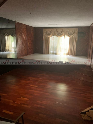 Casa En Renta En Contry Sol, Guadalupe, Nuevo León