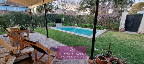 Casa En Venta En De Vicenzo Chico, Del Viso, Pilar