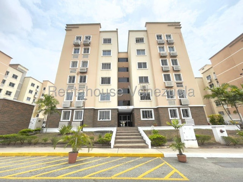Daniela Linarez Vende Apartamentos Impresionante En Zona Exclusiva Del Este De Barquisimeto Con Amplios Espacios, Modernos Muy Acogedores Con Todo Lo Basicos