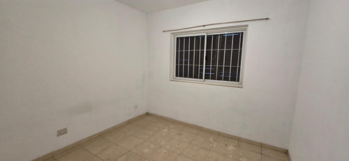 Venta De Departamento 3 Ambientes En Planta Baja - Monte Grande - Barrio Coca Cola