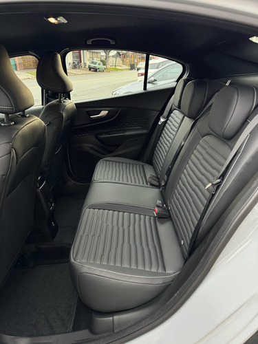 Fiat FASTBACK 1.3 Turbo AT