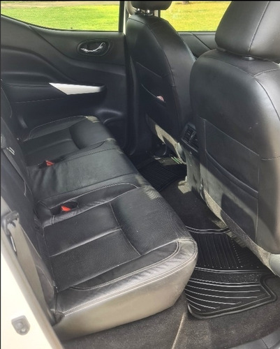 Imagen 6 de 14 de Nissan Np300 Frontier 2020 2.5 Le Diesel Aa 4x4 At