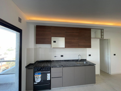 Venta Depto 3 Amb En Caseros Permuta