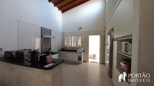 Imagem 9 de 15 de Casa À Venda - Jd. Terra Branca, Bauru-sp - 5970