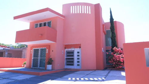 Casa Colibries