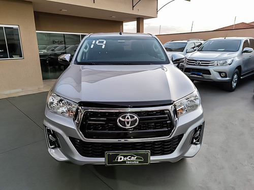 Imagem 2 de 15 de Toyota Hilux 2.7 Srv 4x4 Cd 16v 4p 2019