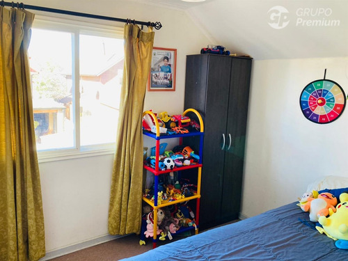 Casa En Venta En Valles Del Country Talca