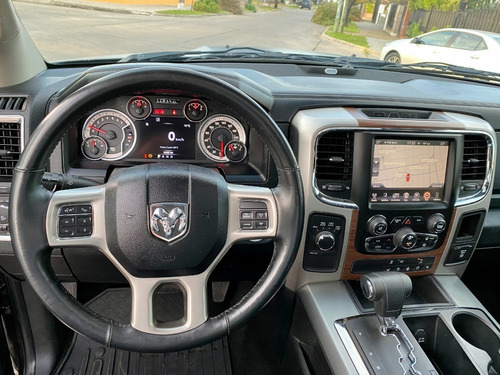 Ram 1500 Laramie 4x4 Automatica Con Accesorios Impecable