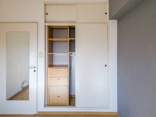 Venta Semipiso 2 Ambientes Con Balcon Terraza