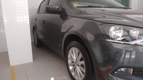 Volkswagen Voyage 1.6 Vht Total Flex 4p