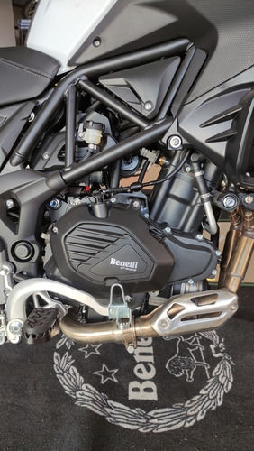 Imagen 10 de 15 de Benelli Trk 502