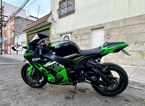 Kawasaki Ninja Zx10r 2011