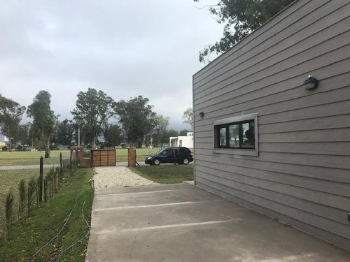 Venta Casa A Estrenar Barrio La Aurelia. Mar Del Plata!