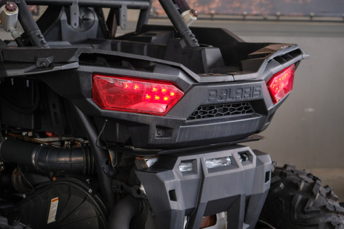 Utv Polaris Rzr Xp 1000