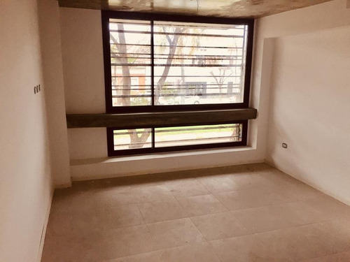 Imagen 11 de 19 de Edificio - Pichincha