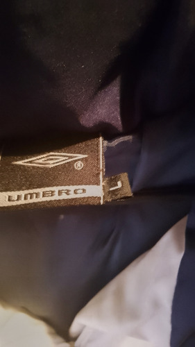 Liquido Camperón Umbro Original Independiente