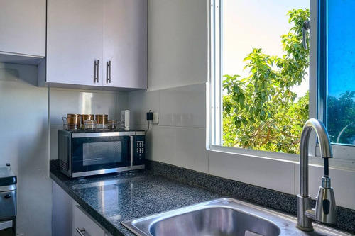 Apartamento En Venta En Santo Domingo Este De 3 Habitaciones.