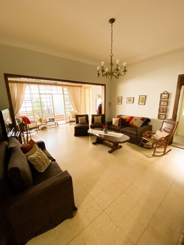 Imagen 9 de 14 de Casa En Venta En Remedios De Escalada Oeste