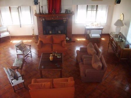 Venta Bella Vista- 8 Amb.-gran Jardin-qcho-pileta